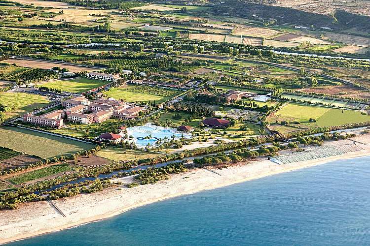 MGC Resort****soggiorno mare in Sardegna situato nel Golfo di Orosei